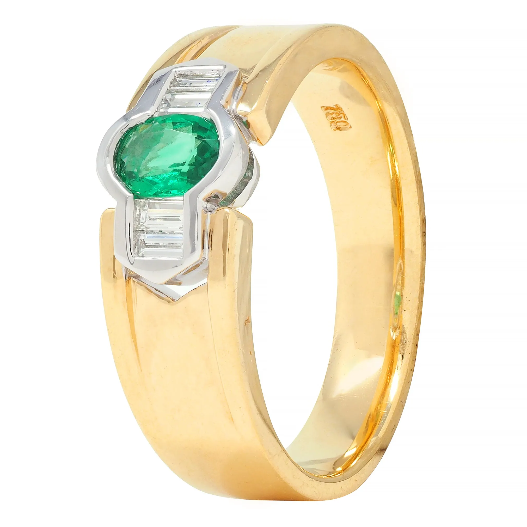 1960s 0.76 Emerald Diamond 18 Karat Two-Tone Gold Chevron Vintage Ring