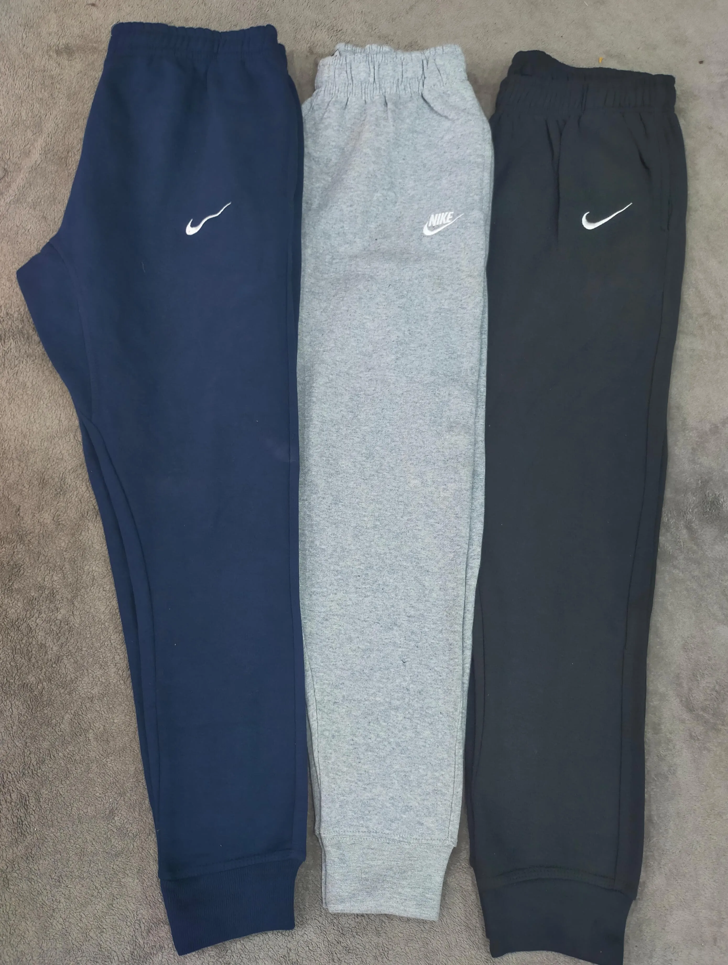 CR2273 Nike Jogging Trousers - 30 Pcs