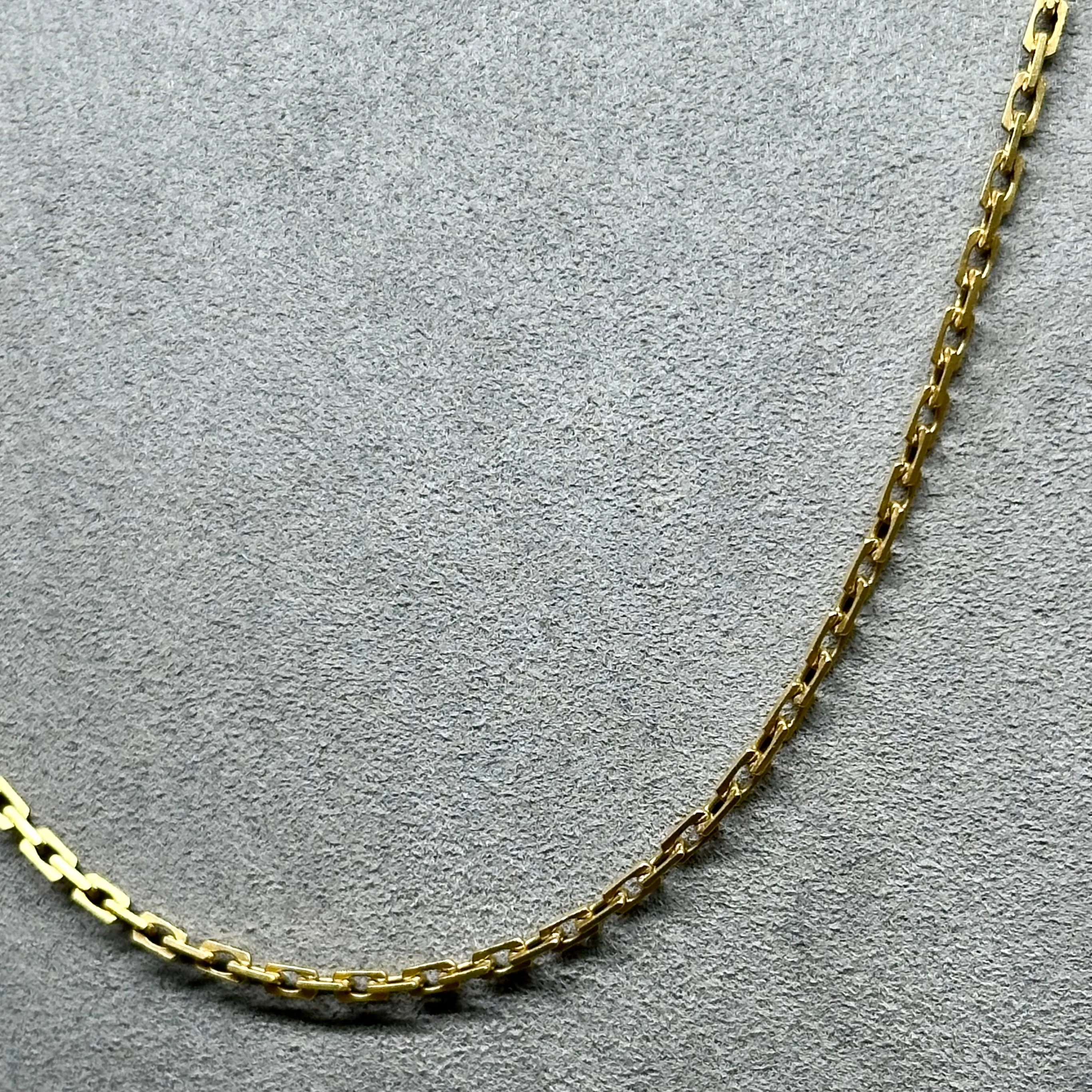 Dalia - 18KT Yellow Gold Vintage Chain