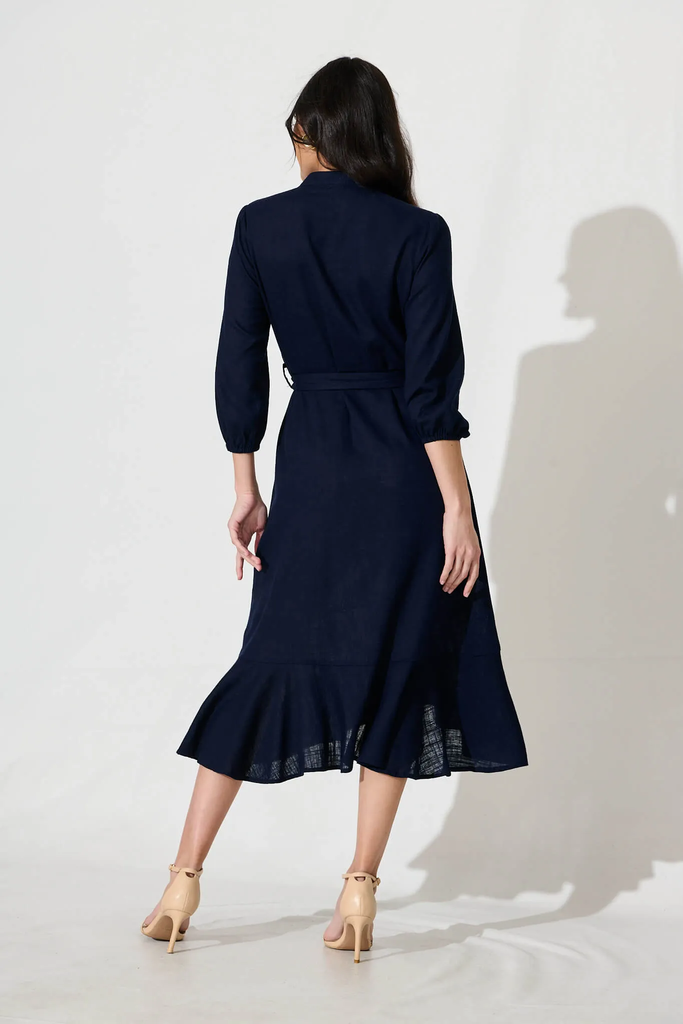 Heartland Midi Dress In Navy Linen Blend