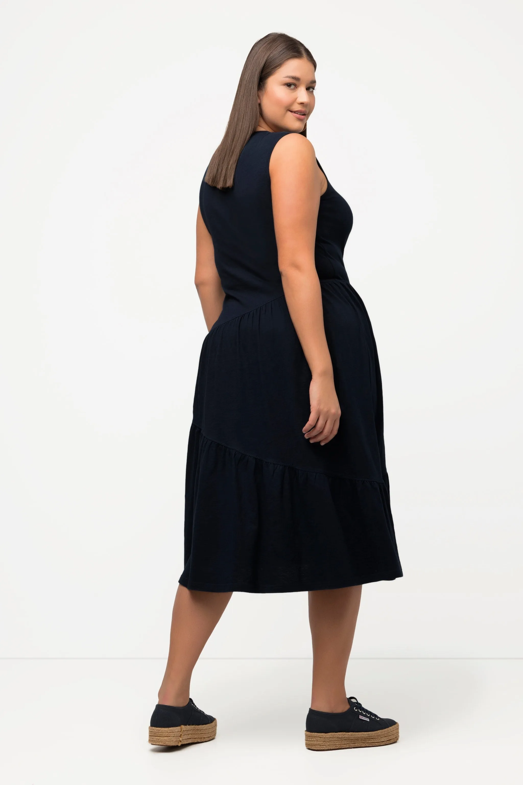 Navy Sleeveless Midi Dress