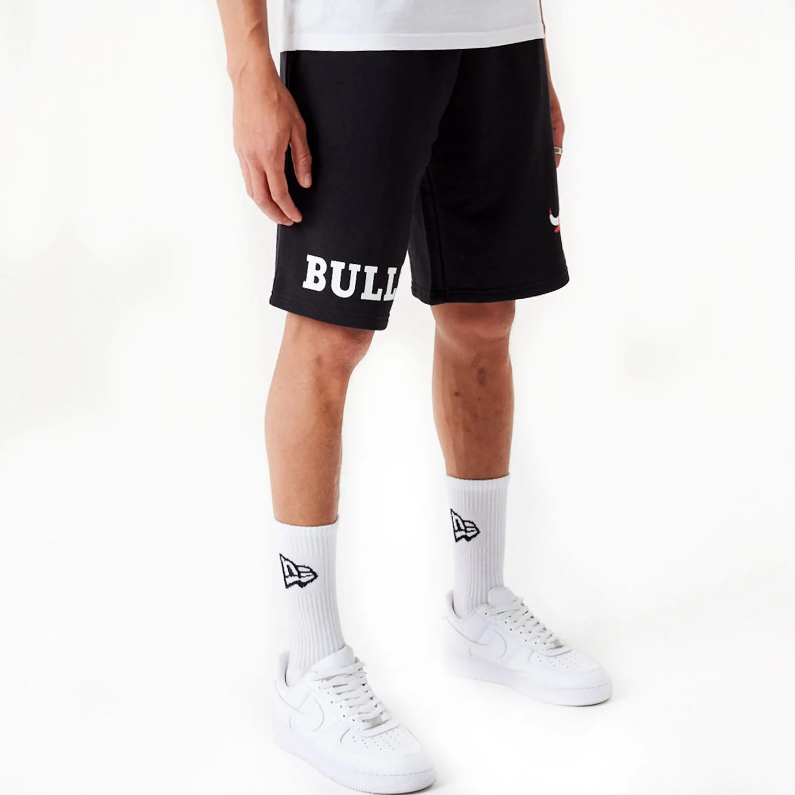 New Era Chicago Bulls Wordmark Oversized Sweatshorts - Black