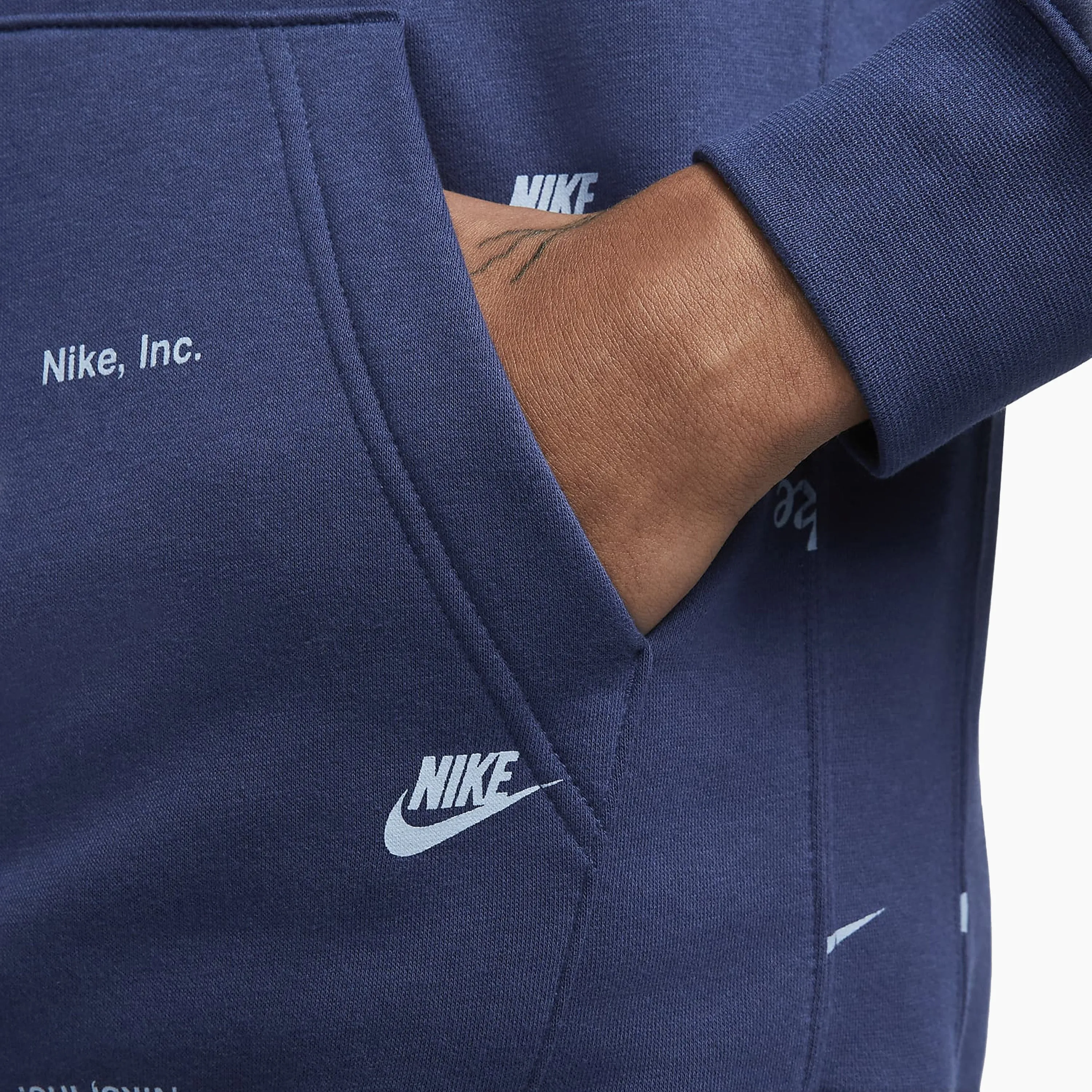 NIKE CLUB FLEECE ALLOVER PRINT MIDNIGHT NAVY & ASHEN SLATE - FB7434