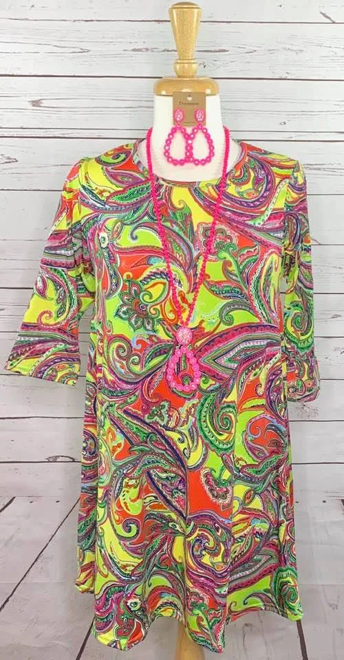 S-M-L * Paradise Neon Paisley Flutter Tunic