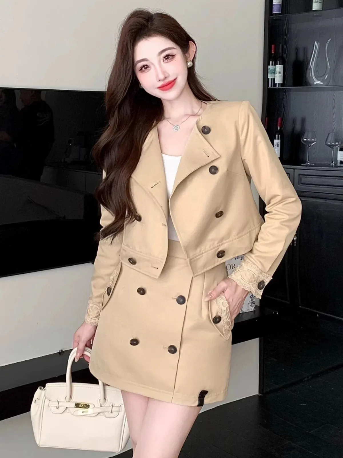 Shenzhen Nanyou light luxury niche design classic British style double-breasted windbreaker small coat short skirt casual suit a