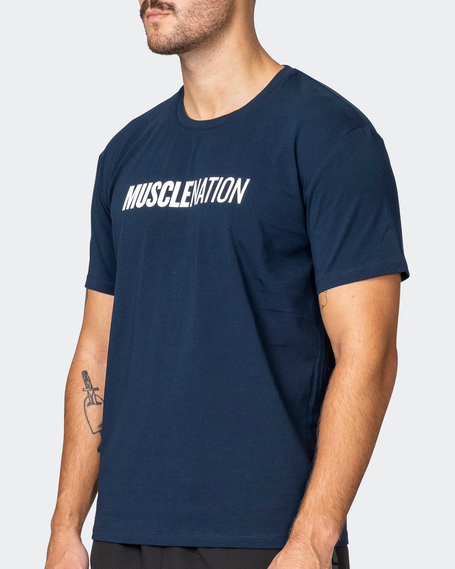 Strike Tee - Navy