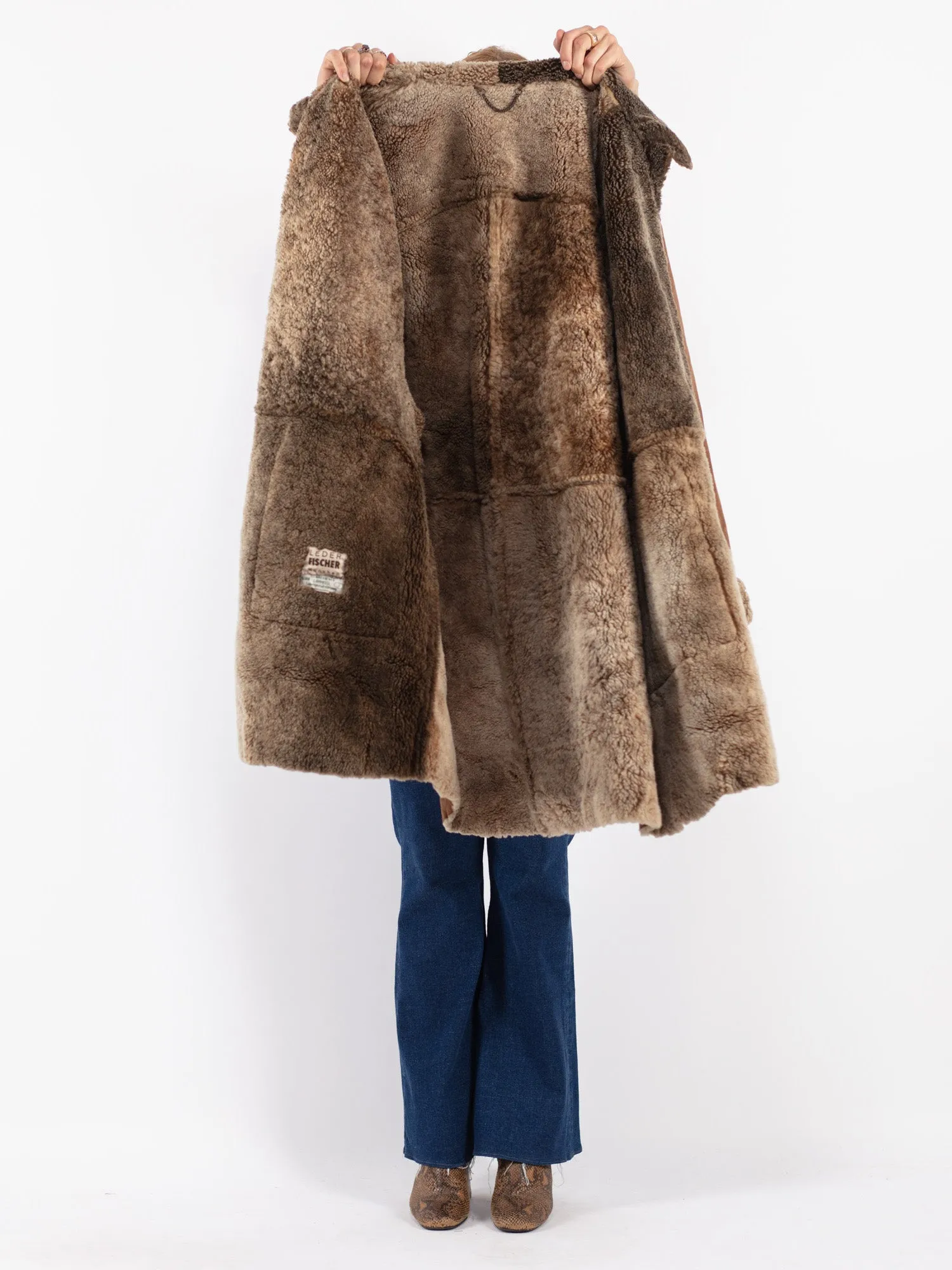 Vintage 80's Women Oversized Sheepskin in Brown