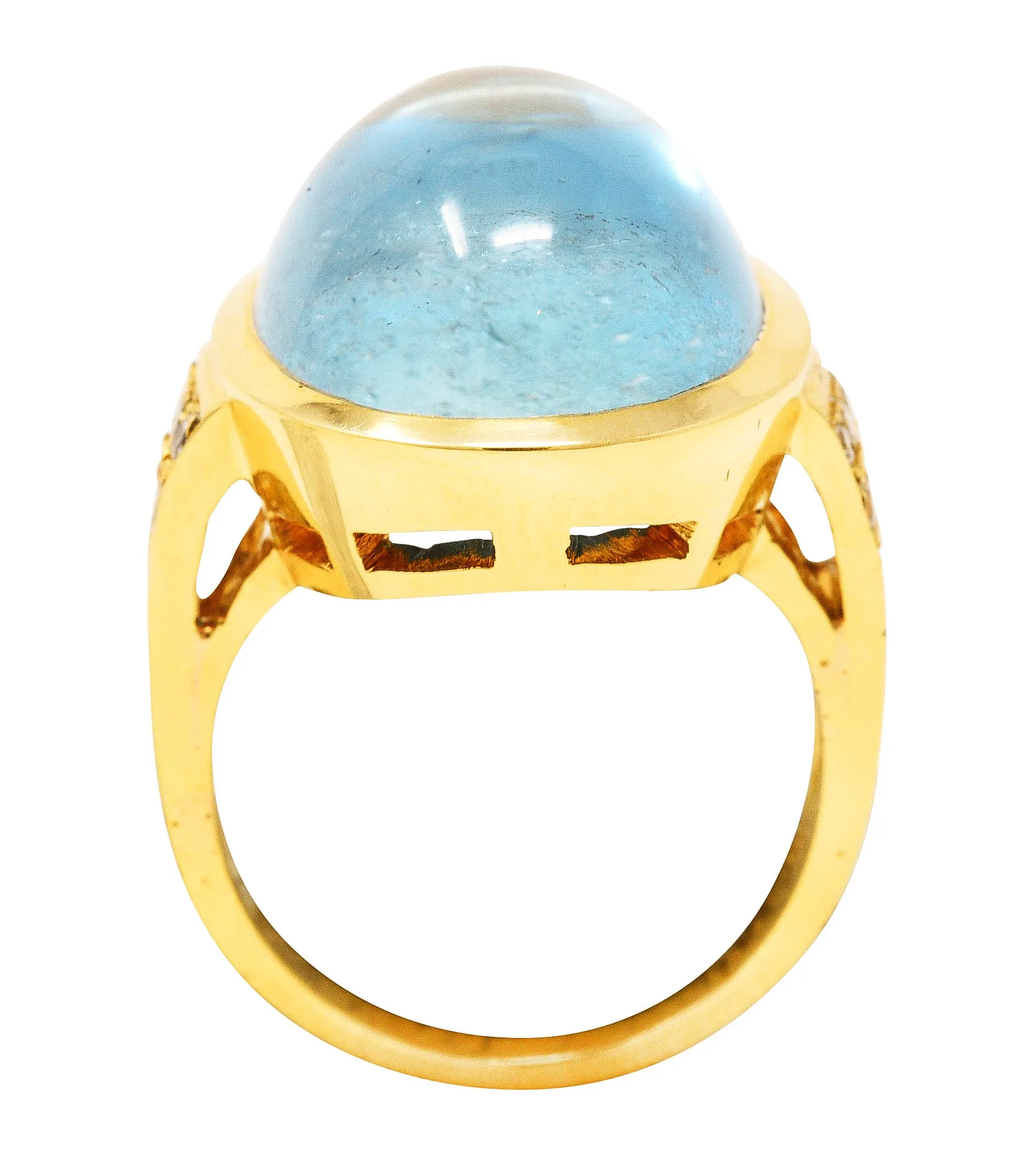 Vintage Aquamarine Diamond 18 Karat Yellow Gold Gemstone Ring