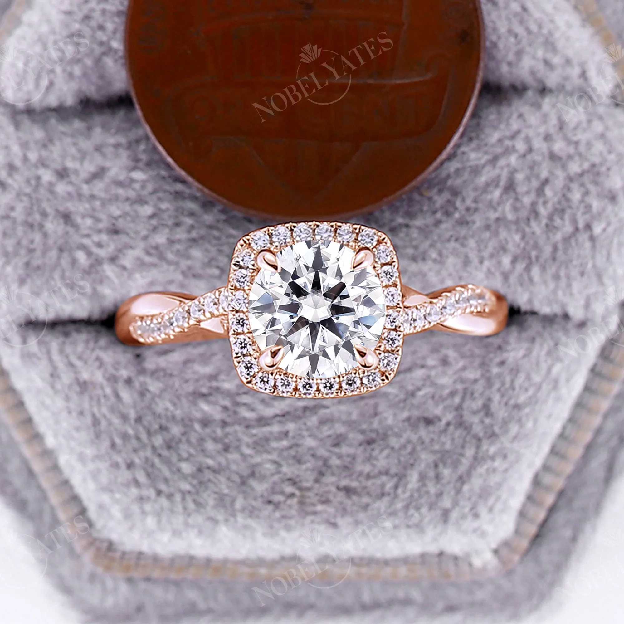 Vintage Round Moissanite Halo&Twist Engagement Ring Rose Gold