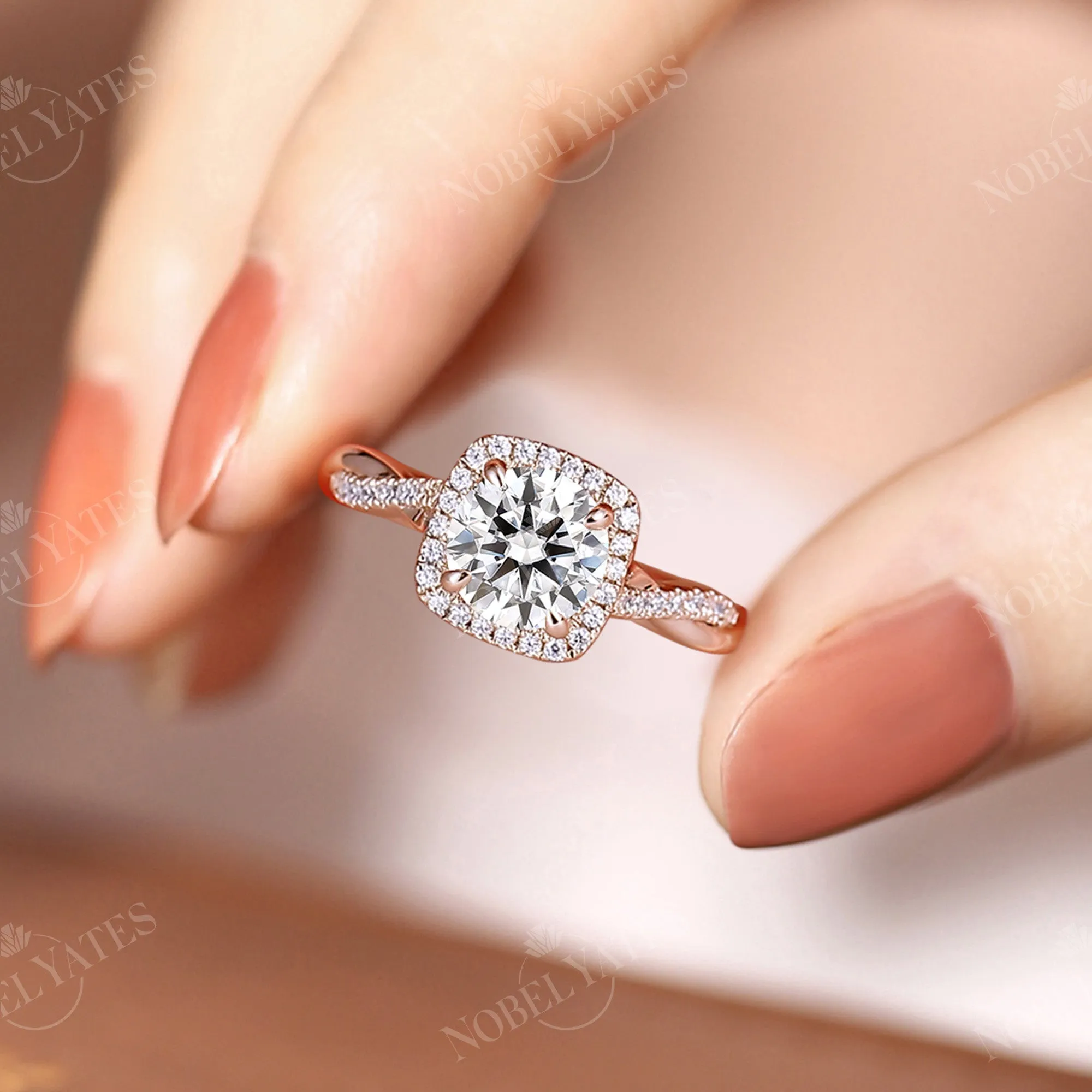 Vintage Round Moissanite Halo&Twist Engagement Ring Rose Gold