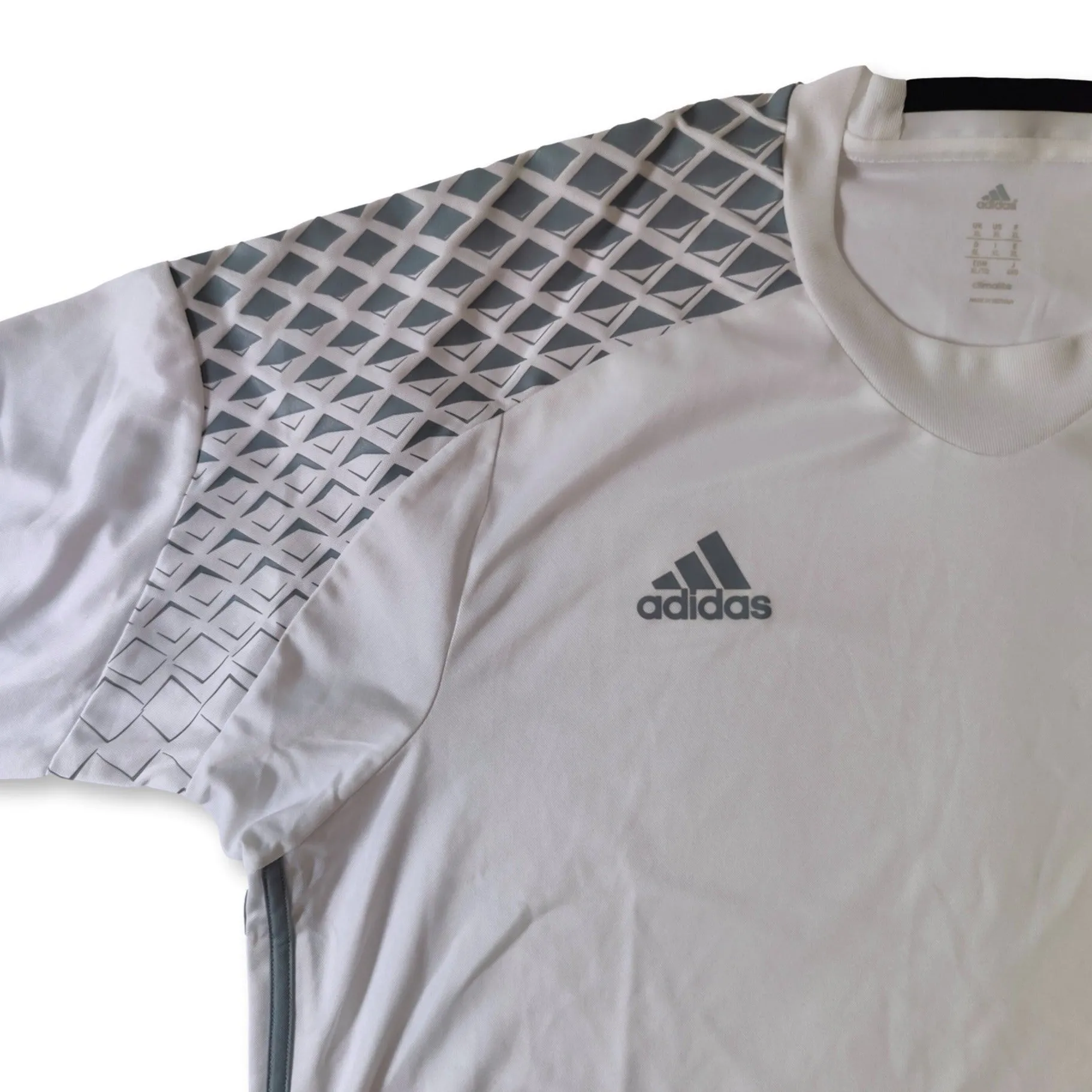 White Adidas template long sleeve shirt